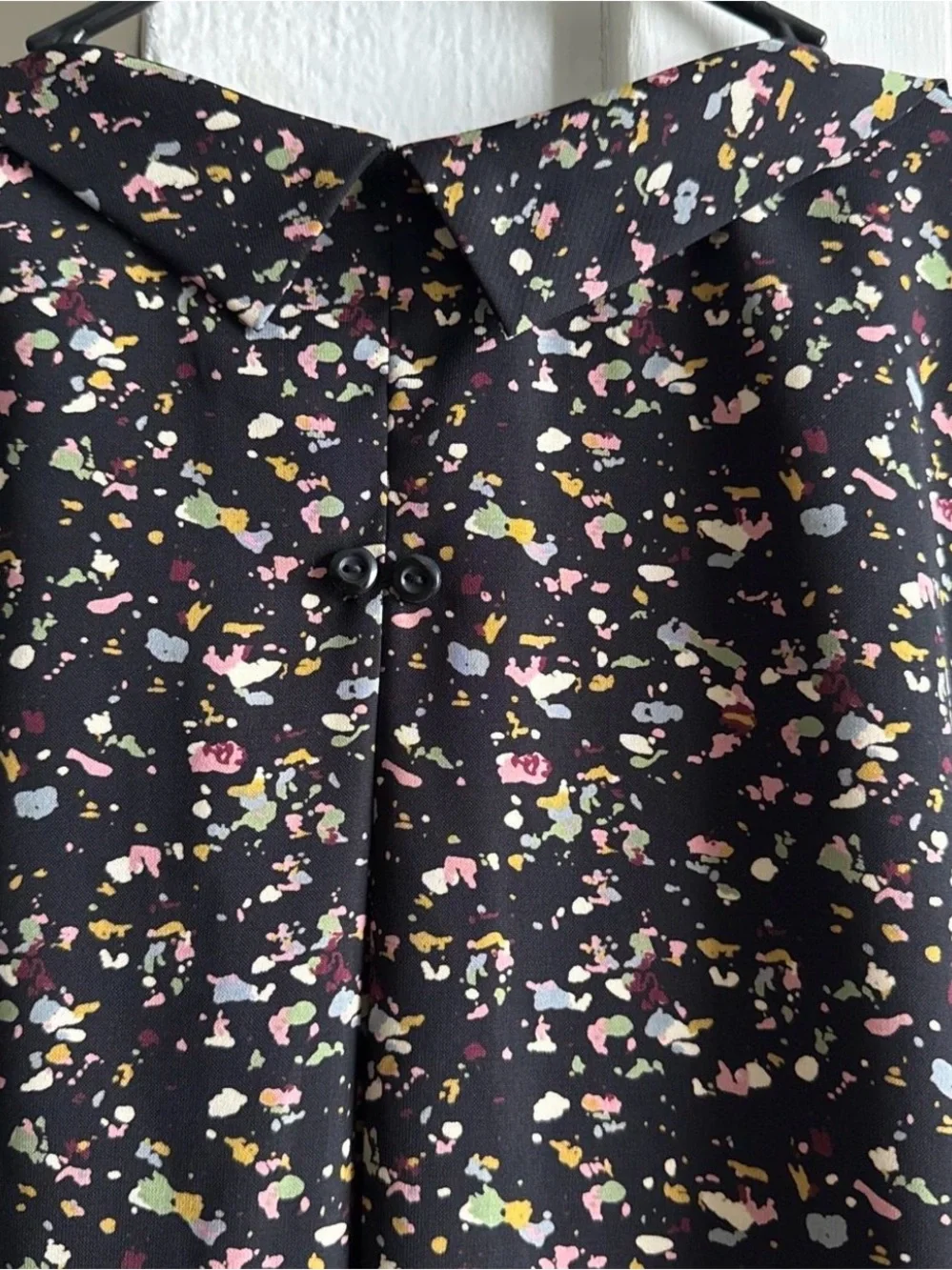 Black Floral Button-Up Blouse - Picture 3 of 5